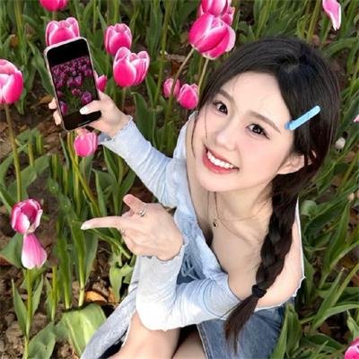 裸体的孩子